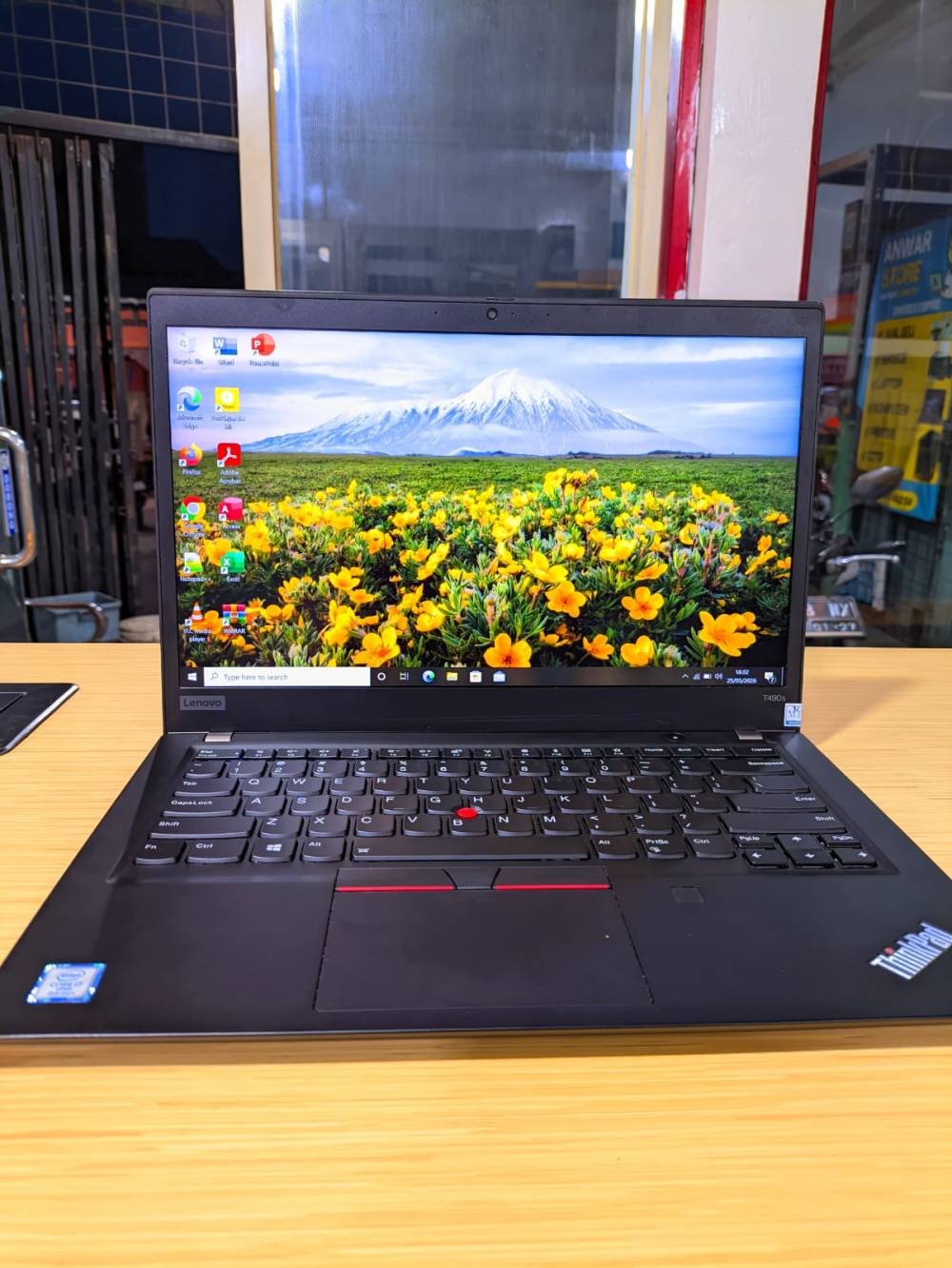 LAPTOP LENOVO THINKPAD T490S